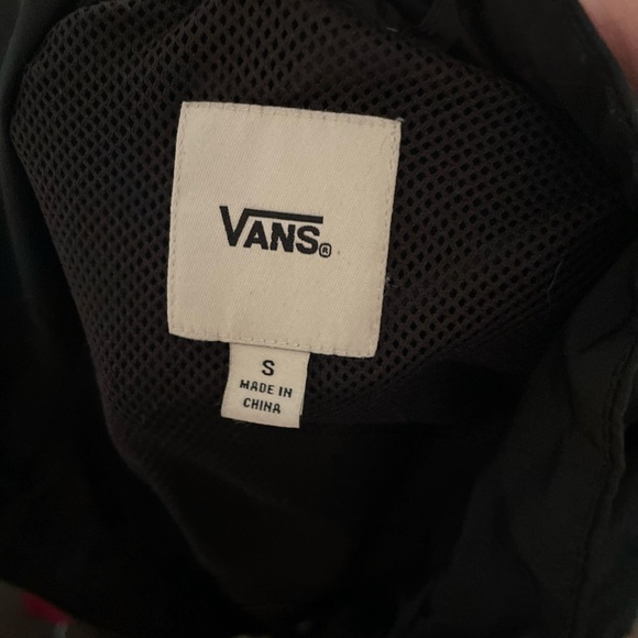Vans Black Bomber Jacket with High Collar and Drawstring Hem size small - Picture 2 of 4